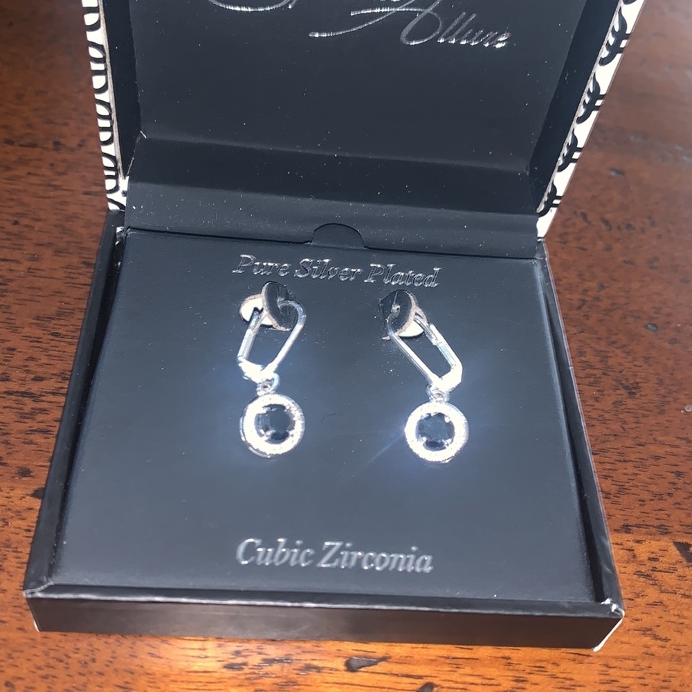 Sparkle allure pure silver plated cubic zirconia earrings. Black and silver, new - Picture 6 of 12